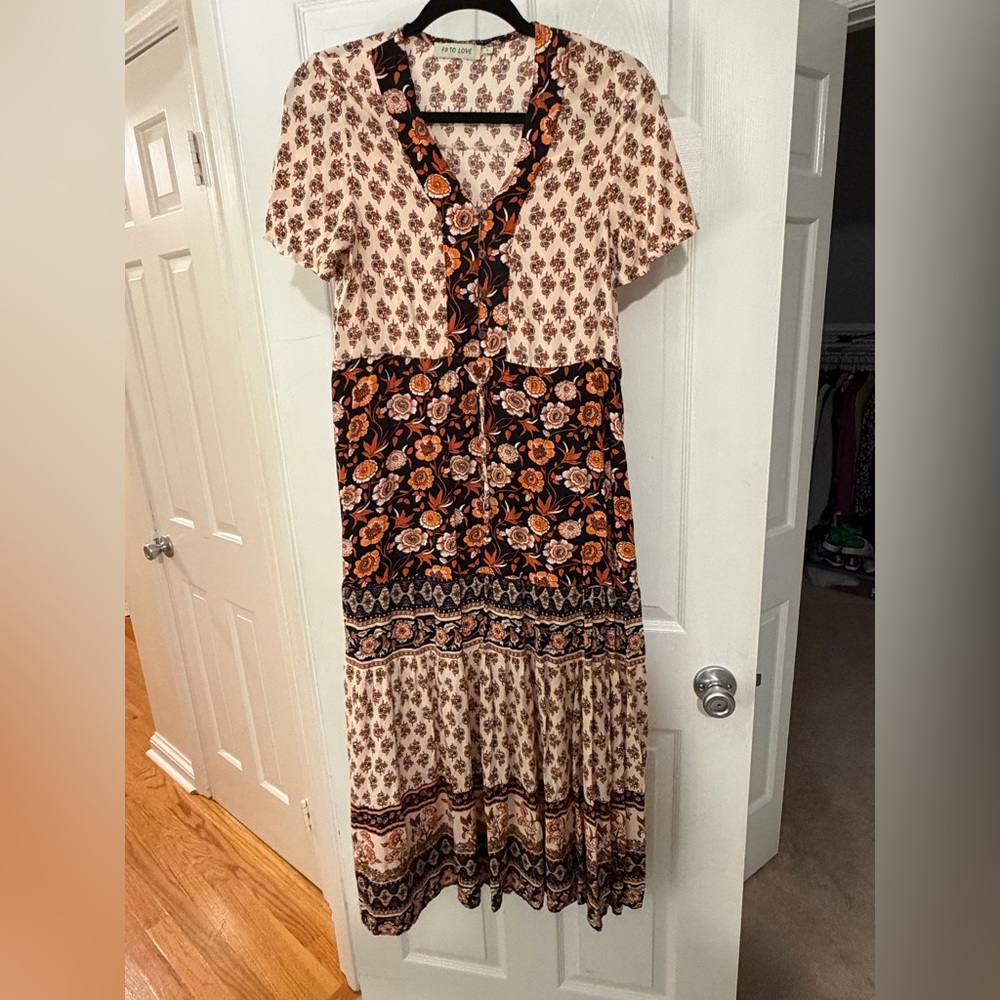 Bohemian Floral Maxi Dress in Cream and Black - Picture 2 of 7